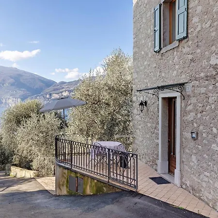 Intera Casa Di Garda Brenzone