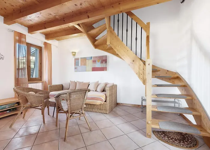 Intera Casa Di Garda *