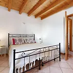 Intera Casa Di Garda בית נופש