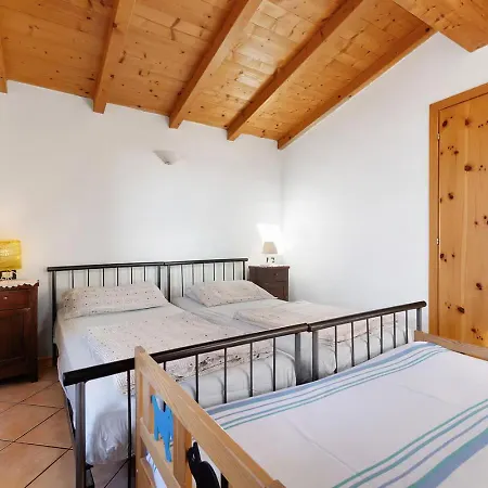 Intera Casa Di Garda *